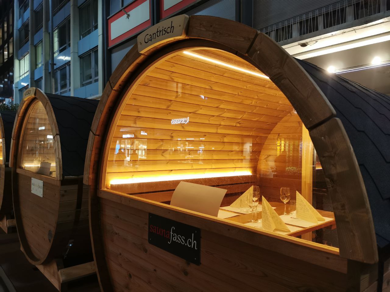 Fondue im Holzfass - Fonduefass